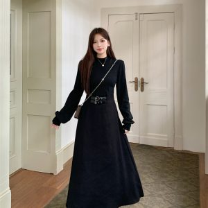 Solid Color Half Turtleneck Little Black Dress Fall New Gentle Slimming Waist Dress