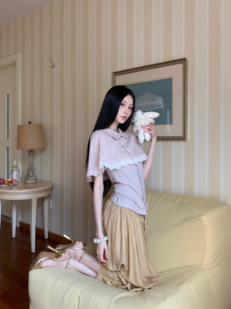 Pink Cape-Style Slim Knit Top and Yellow Drawstring Lace-Up Lantern Pants Set - Image 3
